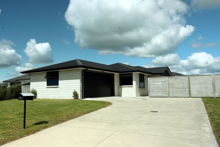 Photo of property in 54 Harding Drive, Papamoa Beach, Papamoa, 3118