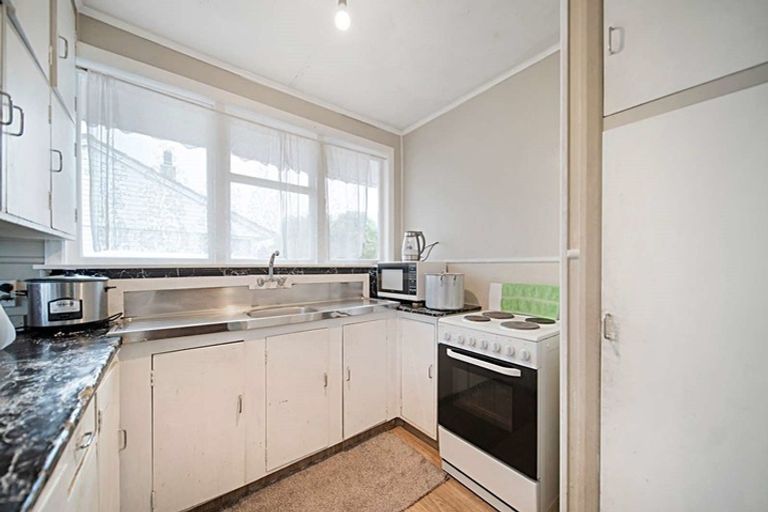 Photo of property in 53 Caravelle Close, Mangere, Auckland, 2022