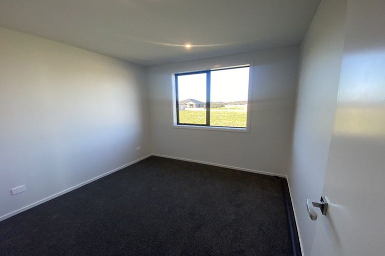 Photo of property in 19 Keerangi Place, Rototuna North, Hamilton, 3210