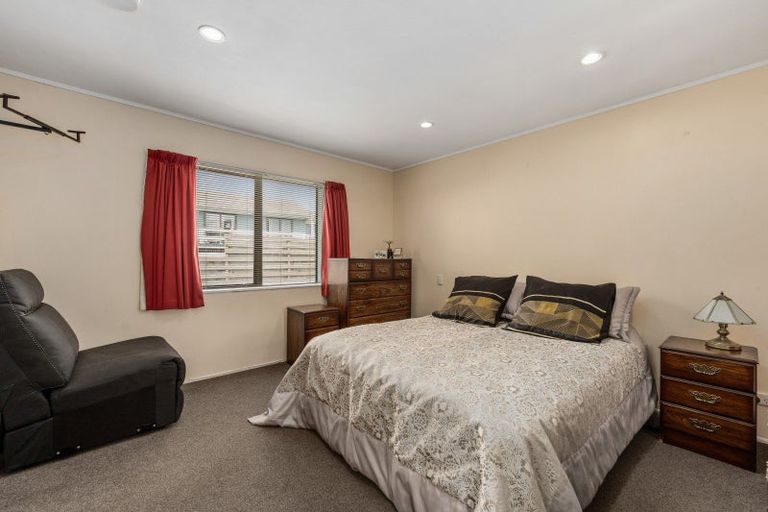 Photo of property in 28 Kentucky Way, Awapuni, Palmerston North, 4412