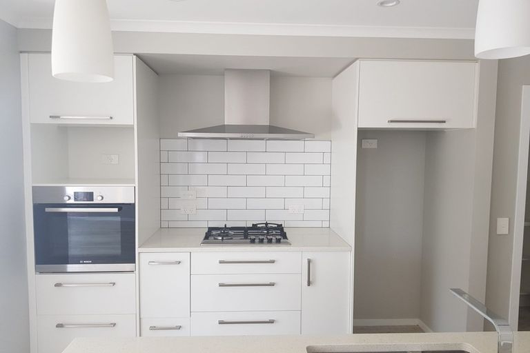 Photo of property in 48 Cupples Street, Papamoa Beach, Papamoa, 3118