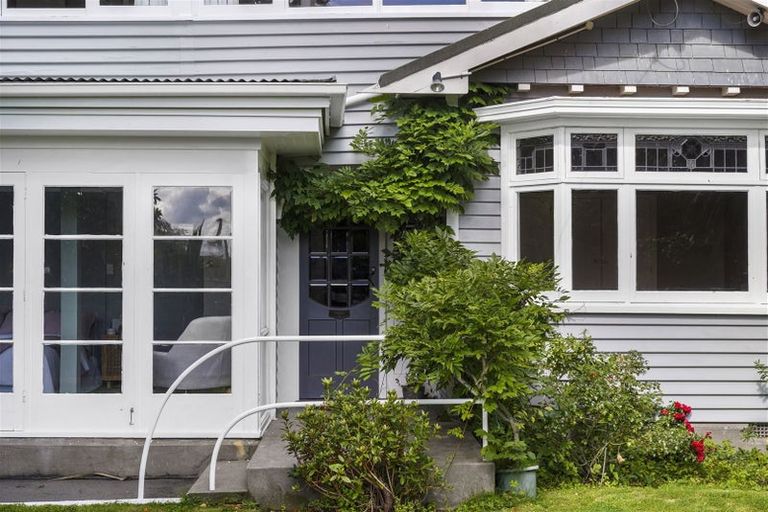 Photo of property in 22 Aylmer Street, Somerfield, Christchurch, 8024