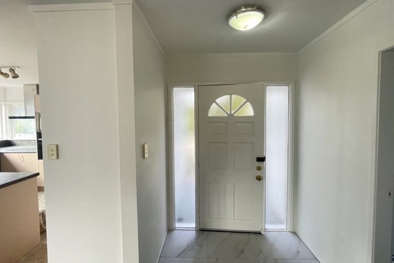 Photo of property in 30 Ramillies Place, Glenfield, Auckland, 0629