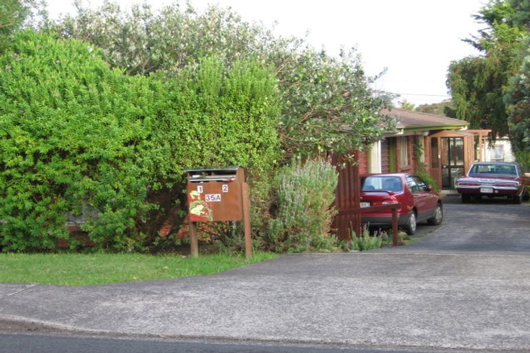 Photo of property in 1/35a Coniston Avenue, Te Atatu South, Auckland, 0610