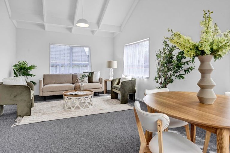 Photo of property in 2/19 Kenmore Street, Westown, New Plymouth, 4310