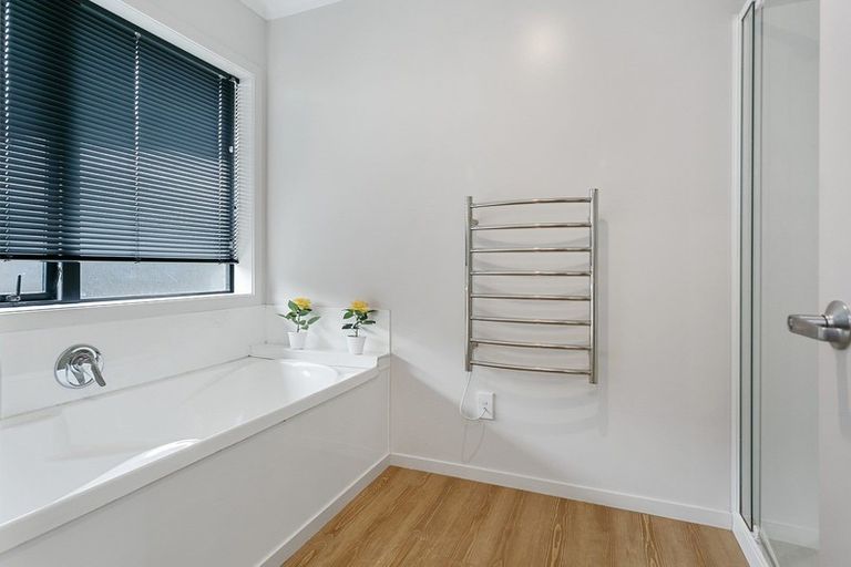 Photo of property in 48b Hamilton Road, Cambridge, 3434