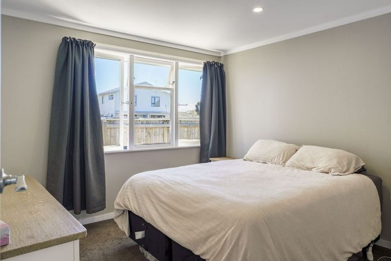Photo of property in 16 Venables Avenue, Onekawa, Napier, 4110