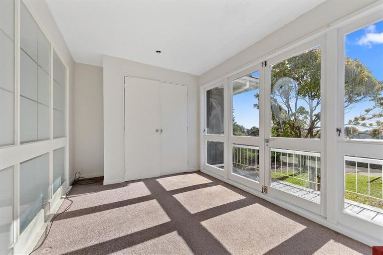 Photo of property in 16 Crail Court, Totara Heights, Auckland, 2105