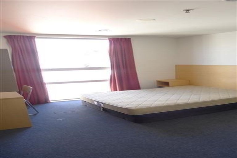 Photo of property in Hanson House, 12/27 Hanson Street, Mount Cook, Wellington, 6021