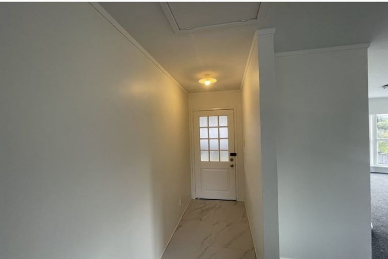 Photo of property in 30 Ramillies Place, Glenfield, Auckland, 0629