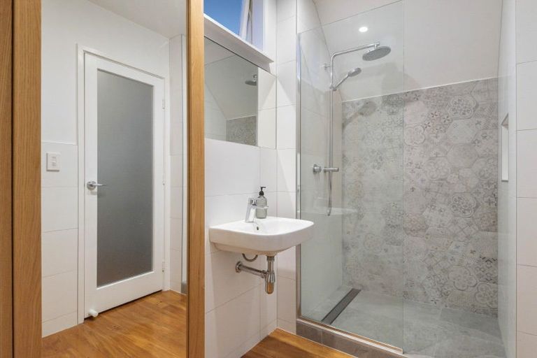 Photo of property in 6b Tahuna Street, Freemans Bay, Auckland, 1011