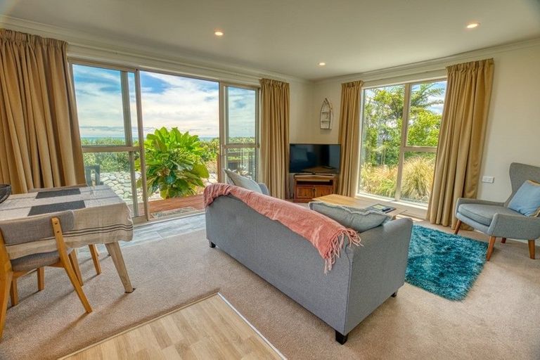 Photo of property in 16 Cargills Road, Barrytown, Runanga, 7873