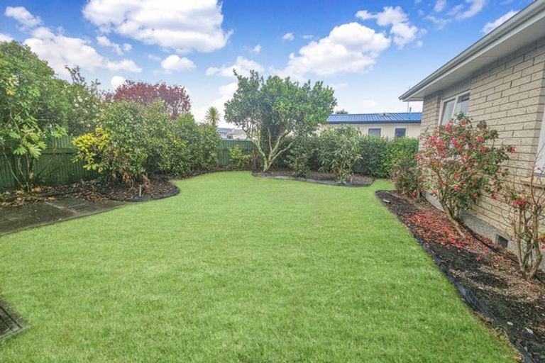 Photo of property in 33 Holyrood Street, Taradale, Napier, 4112