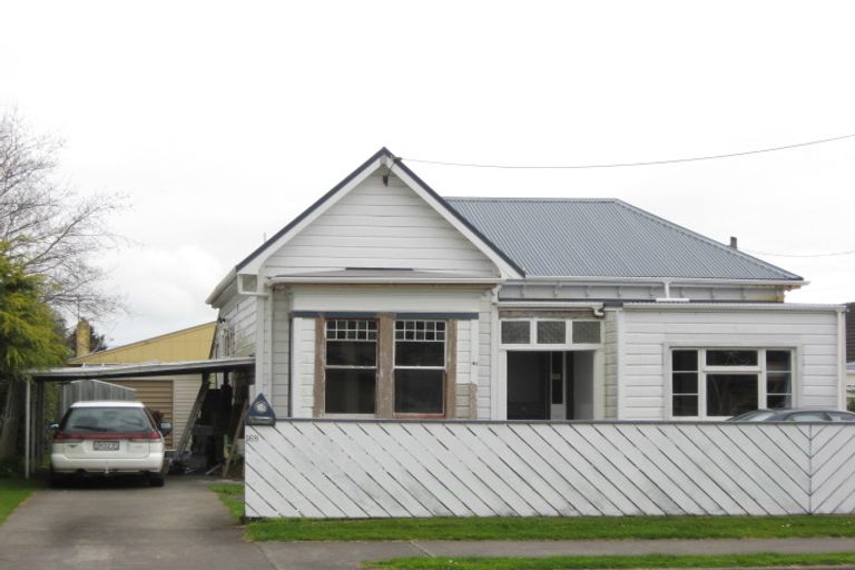 Photo of property in 168 Carrington Street, Lower Vogeltown, New Plymouth, 4310