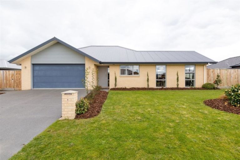 Photo of property in 6 Bradbury Avenue, Rolleston, 7614