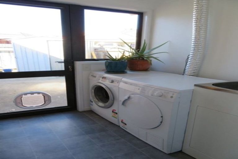 Photo of property in 18 Washington Place, Havelock North, 4130