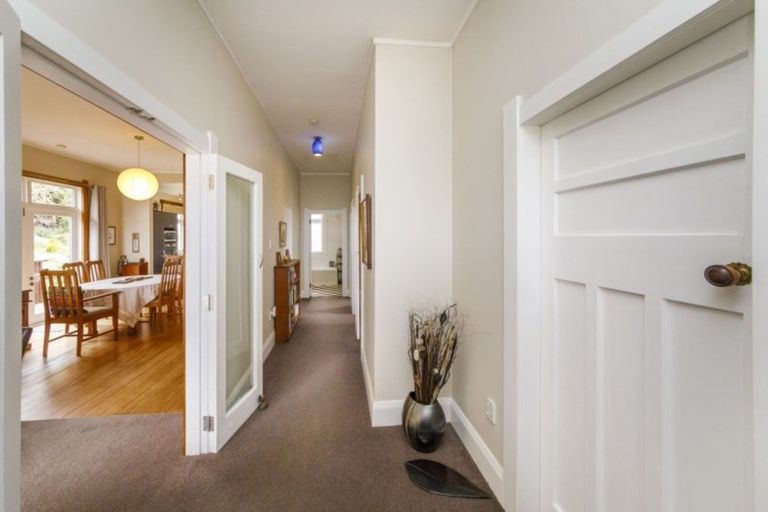 Photo of property in 104 Harrison Hill Road, Aokautere, Palmerston North, 4471