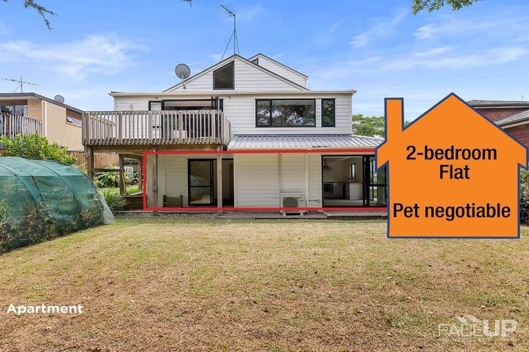 Photo of property in 50 Lagoon Way, West Harbour, Auckland, 0618