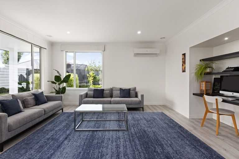 Photo of property in 7c Whakatomo Place, Havelock North, 4130