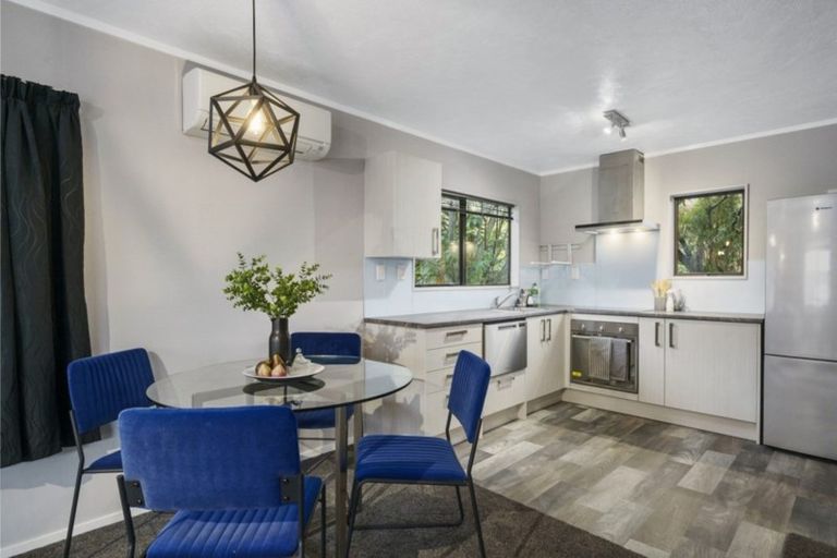 Photo of property in 2/48 Kiwi Road, Raumati Beach, Paraparaumu, 5032