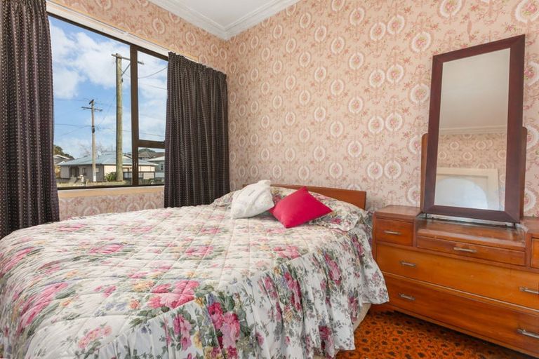 Photo of property in 79 Randwick Crescent, Moera, Lower Hutt, 5010