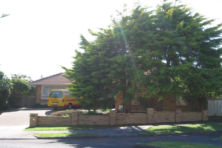 Photo of property in 18 Bronte Place, Somerville, Auckland, 2014