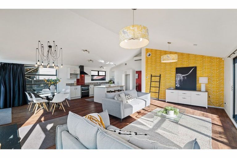 Photo of property in 651 Ferry Road, Woolston, Christchurch, 8023