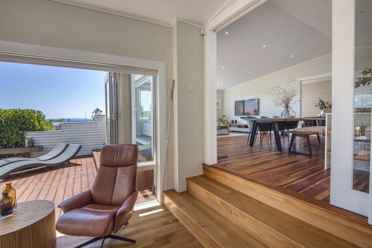 Photo of property in 120 Aberdeen Road, Campbells Bay, Auckland, 0620