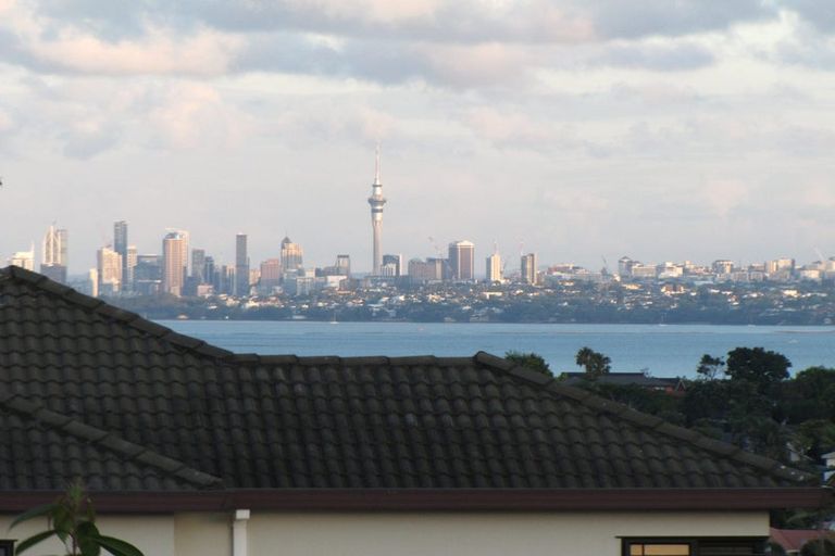 Photo of property in 145e Hobsonville Road, West Harbour, Auckland, 0618