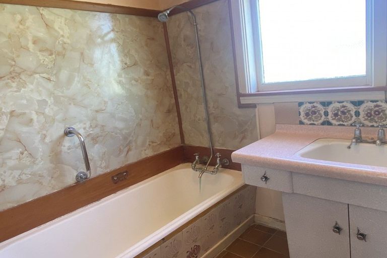 Photo of property in 20 Anne Street, Tinwald, Ashburton, 7700