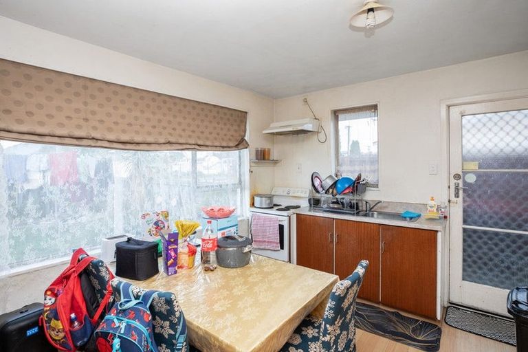 Photo of property in 1/71 Hills Road, Edgeware, Christchurch, 8013