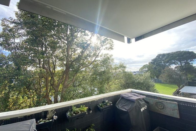 Photo of property in 325/26 Morningside Drive, Morningside, Auckland, 1025