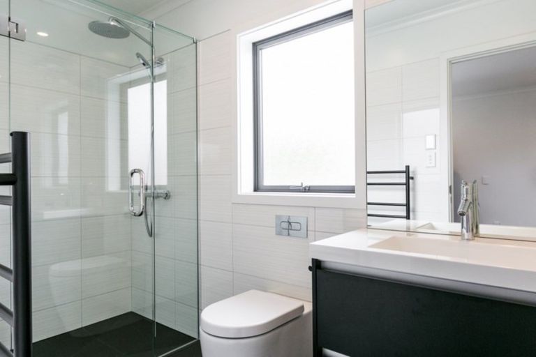 Photo of property in 14a Muritai Crescent, Havelock North, 4130