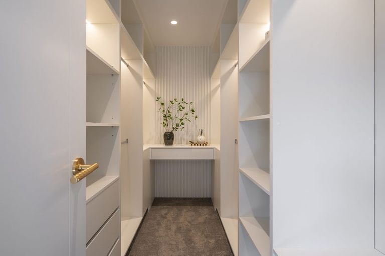 Photo of property in 52 Streamview Way, Long Bay, Auckland, 0630