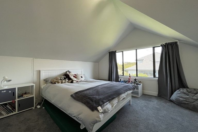 Photo of property in 66 Joseph Banks Drive, Whitby, Porirua, 5024