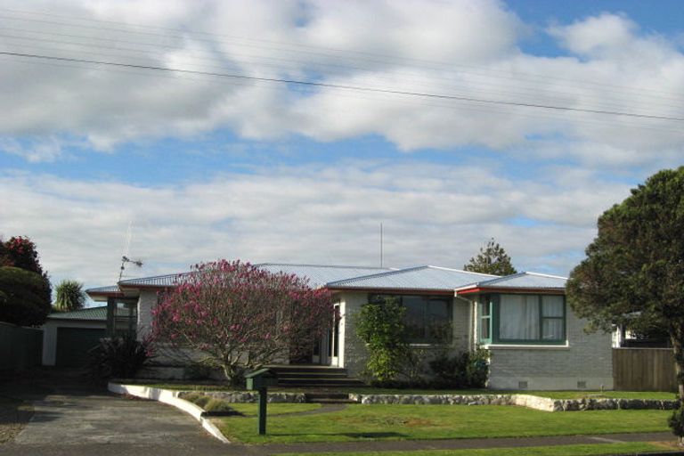 Photo of property in 23 Highbury Drive, Levin, 5510