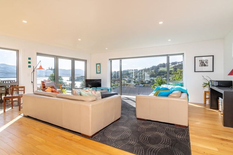 Photo of property in 5 Hellyer Street, Macandrew Bay, Dunedin, 9014