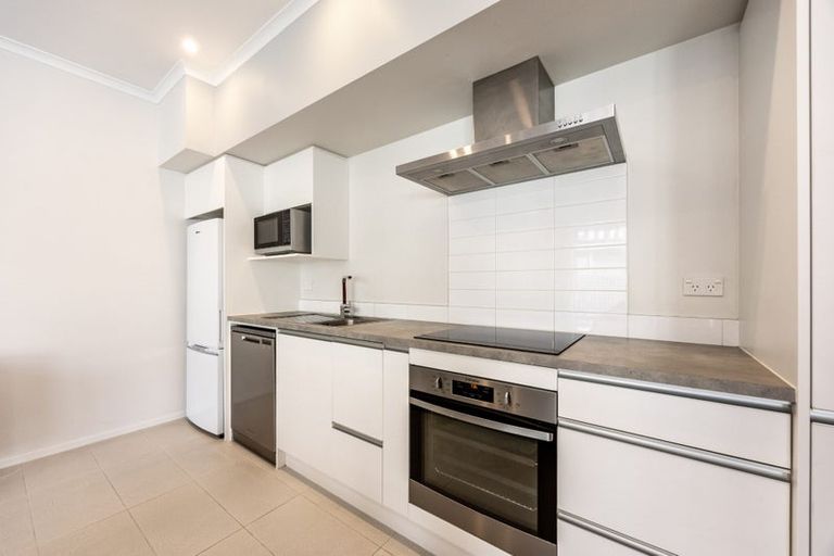 Photo of property in 26 Mollusc Road, Hobsonville, Auckland, 0616