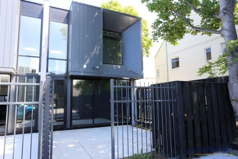 Photo of property in 4/308 Hereford Street, Christchurch Central, Christchurch, 8011