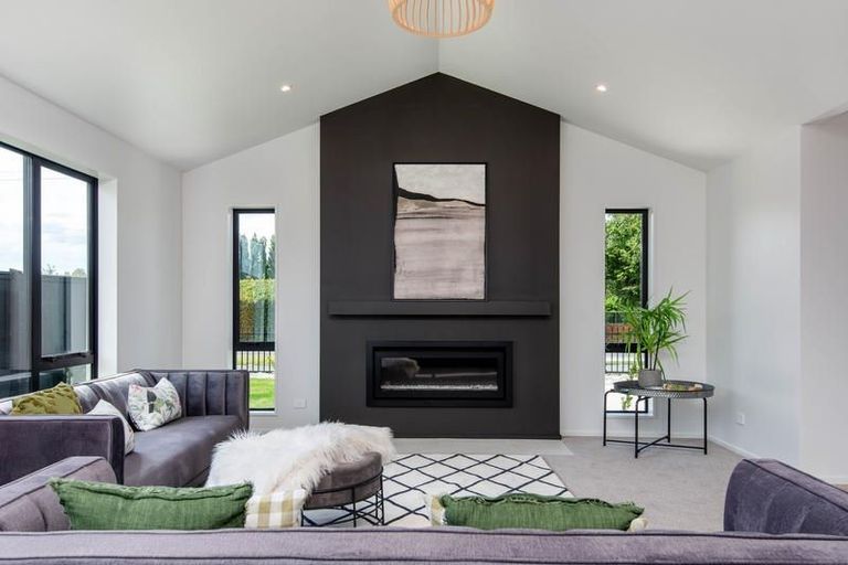 Photo of property in 143 Wingatui Road, Mosgiel, 9024