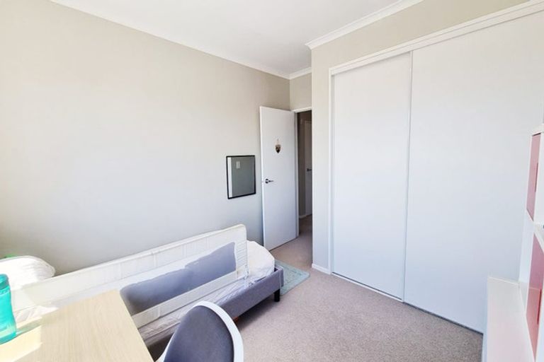 Photo of property in 24 Clark Road, Hobsonville, Auckland, 0616