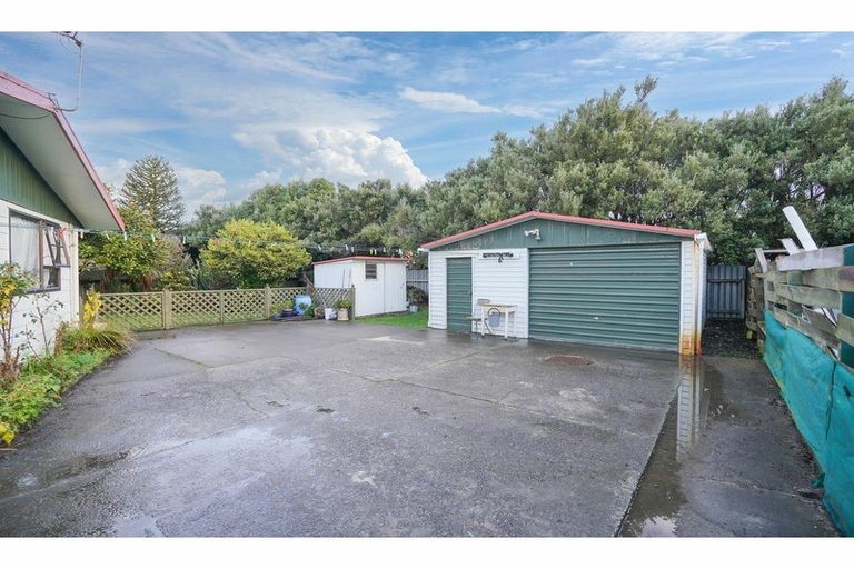 Photo of property in 94 Dunbeath Crescent, Kew, Invercargill, 9812