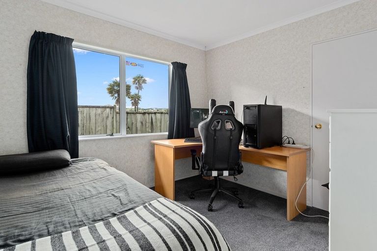 Photo of property in 9 Whitby Place, Welcome Bay, Tauranga, 3112