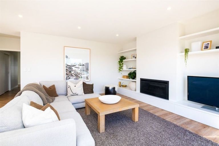 Photo of property in 49a Napier Road, Havelock North, 4130