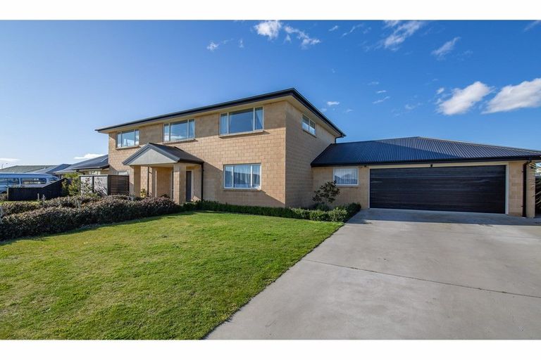 Photo of property in 52 Beaumont Drive, Rolleston, 7614