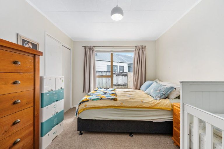 Photo of property in 7 Cargill Grove, Kelvin Grove, Palmerston North, 4414
