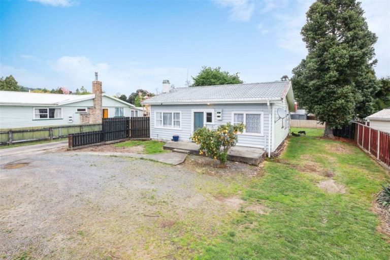 Photo of property in 14 Norwood Road, Paeroa, 3600