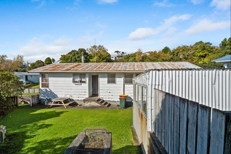 Photo of property in 22 Tavistock Street, Westown, New Plymouth, 4310