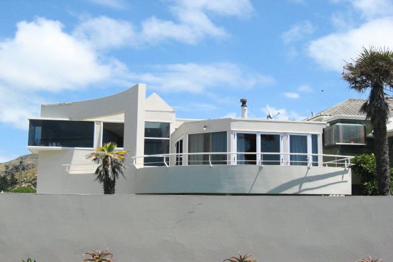 Photo of property in 60 Esplanade, Sumner, Christchurch, 8081