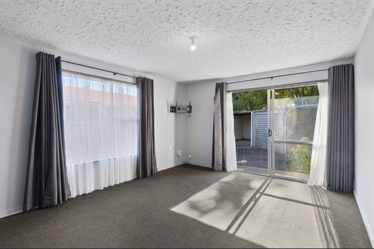 Photo of property in 4/581 Gloucester Street, Linwood, Christchurch, 8011